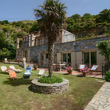 Dom wakacyjny River House Andros